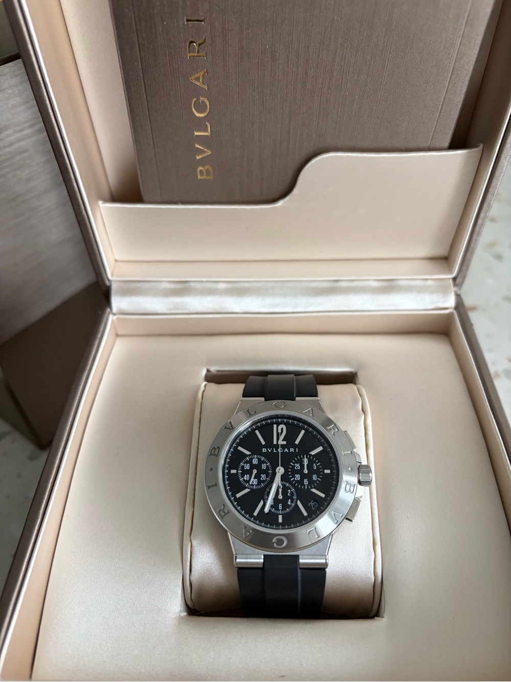 Bulgari Bulgari Black dial Chronograph Watch with rubber strap